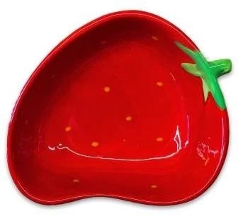 Миска керамическая для собак и кошек Mr.Kranch "Клубничка" 250 мл MKR063906