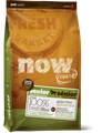 Беззерновой сухой корм NOW Fresh для пожилых собак/контроль веса малых пород с индейкой, уткой и овощами Grain Free Small Breed Senior Recipe 52516
