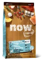 Беззерновой сухой корм NOW Fresh с форелью и лососем для взрослых кошек с чувствительным пищеварением (Grain Free Fish Adult Recipe)